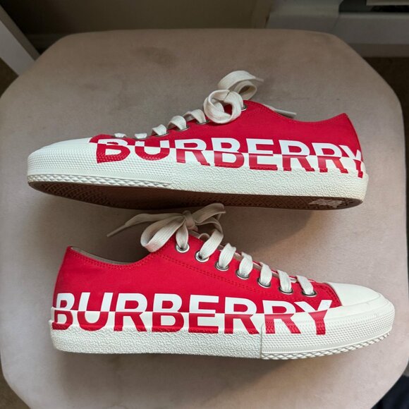 Logo-print low-top sneakers - Picture 11 of 11